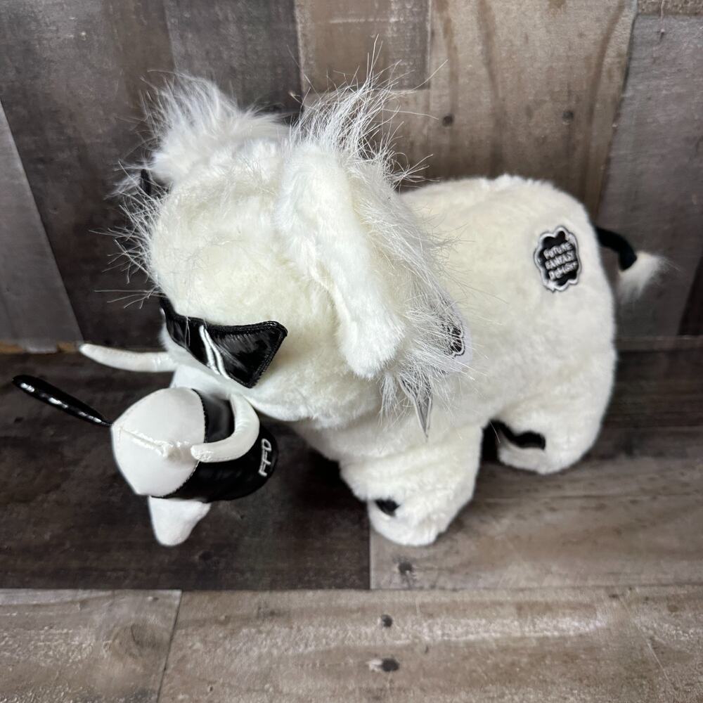 Meow Wolf Yung Freezie Mammoth Plush‎ Future Fantasy Delight Rapper NWT NEW 12”
